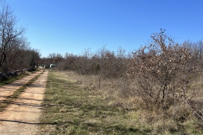 Vikend parcela na mirnoj lokaciji, Tar, Istra